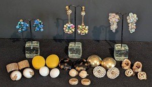 K - Vintage Clip-On Earrings - Assorted Styles (11 Pairs)