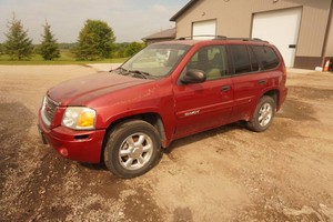 2003 GMC Envoy 4 x 4 SUV