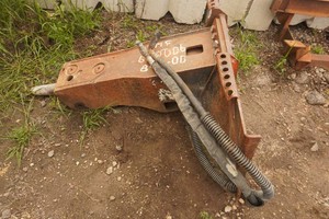 Bobcat Brand Universal Mount Bobcat Skid Loader Skid Steer Hydraulic Jack Hammer Attachment