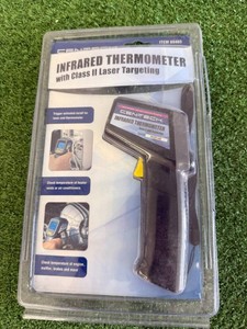 Infrared Thermometer with Class 2 Laser Targeting