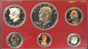 1977-S U.S. Mint Proof Set  6 Coins with Eisenhower Dollar & Kennedy Half