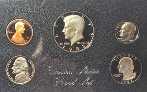 1983-S U.S. Mint Proof Set  5 Coins with Kennedy Half Dollar