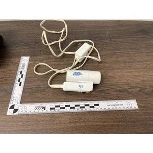 Travel Smart White Plastic Dual Voltage Hair Dryer Set
