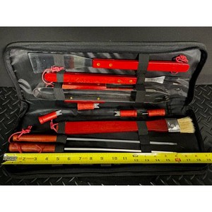 Red Wood Barbecue Kit with Chuck and Dons Case