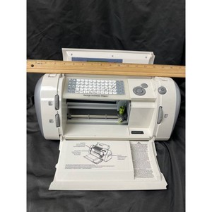 Cricut White Plastic Personal Electronic Cutter with Cartridges