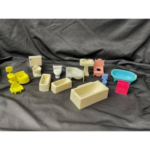 Vintage Plastic Dollhouse Bathroom Furniture Set 12 Pieces