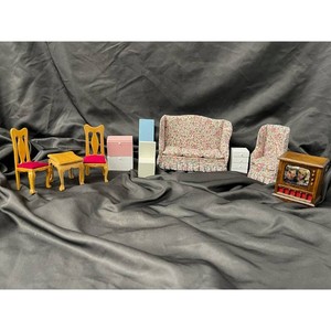 Miniature Wood & Fabric Dollhouse Furniture Set, 8 Pieces