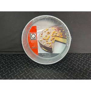 Living Quarters Non-Stick Springform Pan - 9 inch Baking
