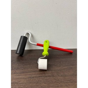 Green Plastic Paint Roller with White Roller Head