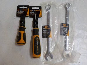 GearWrench Slotted and Philip Screwdrivers and Long Pattern Combination Wrenches