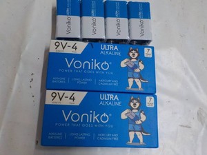 12 Ultra Alkaline 9V Batteries
