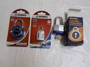 4 Padlocks