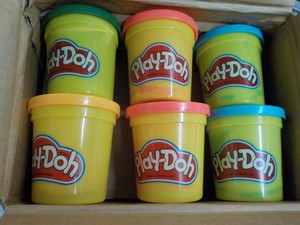 Hasbro 24 Play Doh Modeling Compound