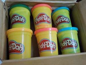 Hasbro 24 Play Doh Modeling Compound