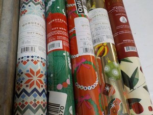 5 rolls Gift Wrapping Paper