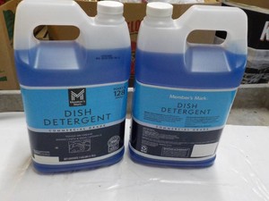 2 gallon Jugs Members Mark Dish Detergent Concentrate