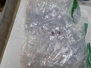2 bag Plastic Crystals