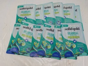 12 Sea meal Squeeze Cat Treats - 4 servings each