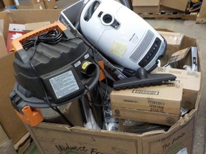 Pallet of Leftovers - some have issues