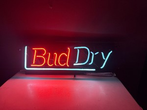 Bud Dry Neon Beer Sign (27 Wide x 6 Deep x 9 Tall)