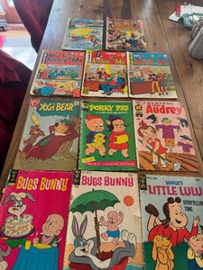 Vintage Comic Books - Porky Pig, Bugs Bunny, Yogi Bear, Archie and Me, Mighty Marvel Western, Marges Little Lulu, Playful Little Audrey (Qty 11)