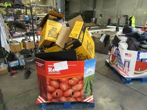 Pallet of Store Overstock and Ecommerce Product and Returns