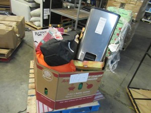 Pallet of Store Overstock and Ecommerce Product and Returns