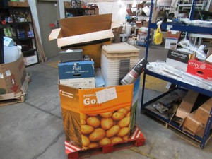 Pallet of Store Overstock and Ecommerce Product and Returns