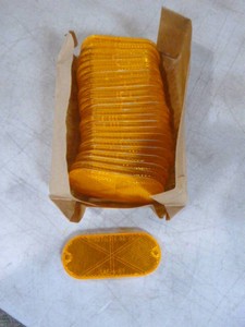 25 Amber Reflectors