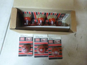 12 Hawk Linckon Wire Brushes