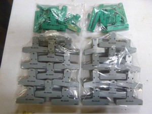 4 Bags of Chip Clips with Magnetic Back