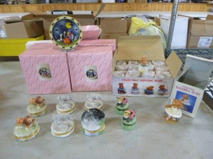 Figurines and Critter Boxes