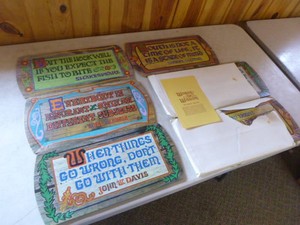 3 Sets of 4 Words for Wisdom PlaqueTrays