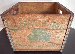 Vintage Wooden Clover Leaf Box