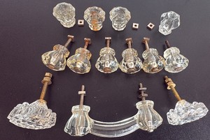 Vintage Glass Knobs and Glass Drawers Pull