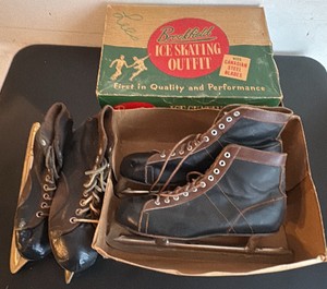 Vintage Brookfield Ice Skates