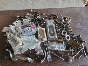 Large Lot of Vintage & Modern DrawerCabinet Pulls