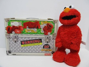 Tickle Me Elmo Doll wCase