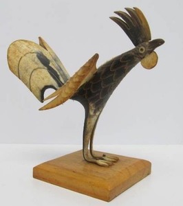 Vintage Genuine Buffalo Horn Rooster Sculpture&nbsp