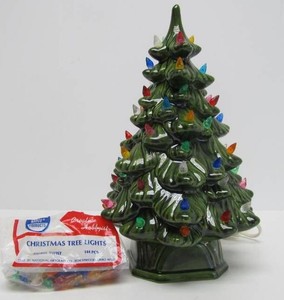 Vintage Lighted Green Ceramic Christmas Tree wLights &amp Base
