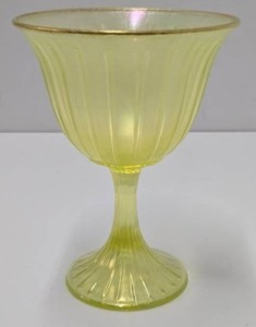 Beautiful Antique Stretched Yellow UraniumVaseline Glass Pedestal Bowl