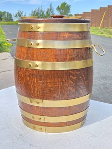 Excellent Vintage Quartersawn Oak &amp Brass Tube-Keg Beer Barrel&nbsp