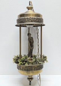 Nice Vintage Figural Nude Maiden Lighted Rain Lamp