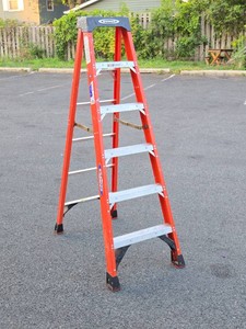 Quality WERNER 6 Fiberglass Ladder