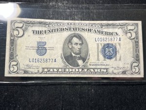 1934A US BLUE SEAL $5 SILVER CERTIFICATE