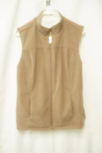 Karen Scott size medium Brown and white reversable fleece vest with inner full zip-up
