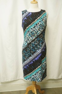 connected apparel size 12 with vibrant diagonal pattern in blue, white, and black