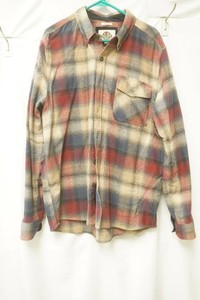 field and forest size XL button down flannel shirt in red blue beige plaid pattern