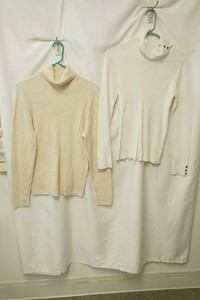 Jeanne khaki knit sweater, white house black market size large knit sweater silver buttons on shoulder