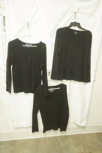 Karen Scott long sleeve size medium  black Liz Claiborne size Xl black time true size large long sleeve black